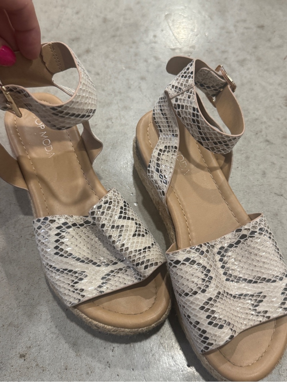 TOP Moda Cream and Black Snake-Print Espadrille Wedge Sandals